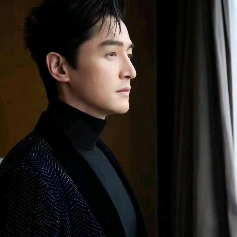 🌈你的古月哥欠🐒🍍