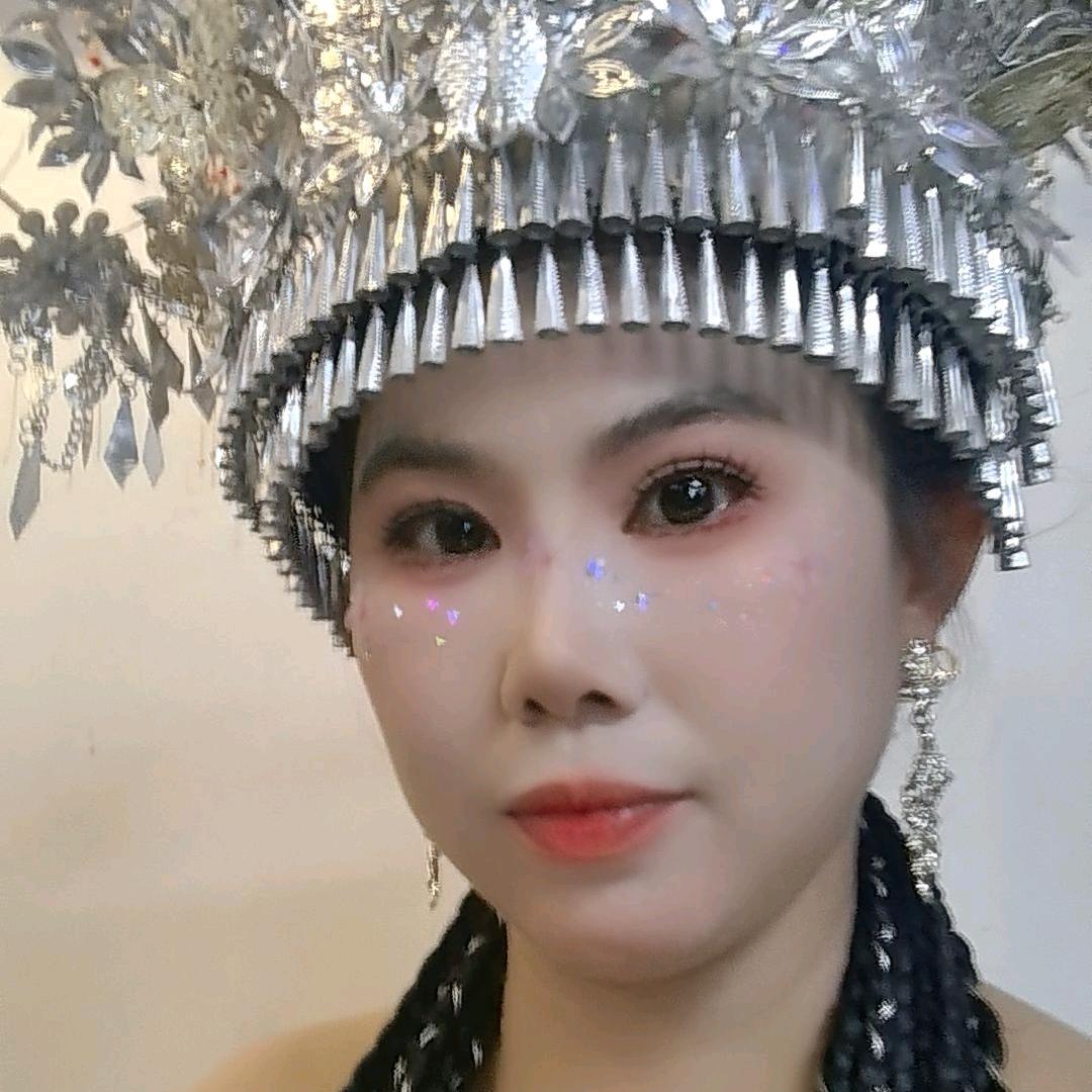 镜花月采耳师