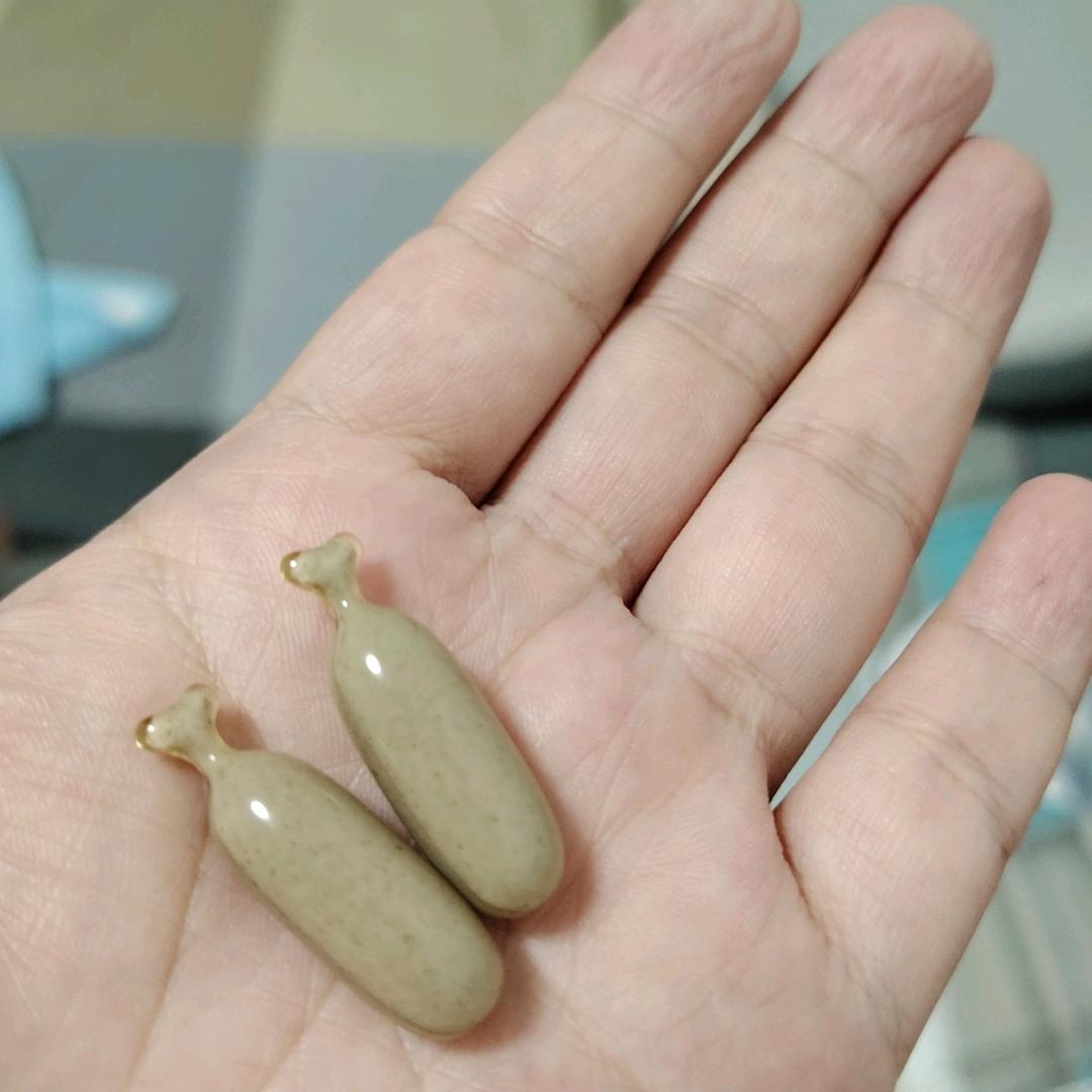 小🐟儿头像
