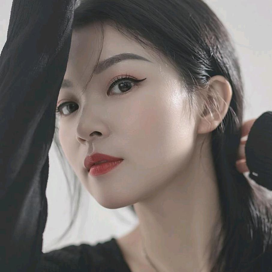 @杨玲