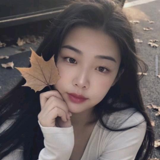 繁星点点💕胡ℒℴѵℯ白ۣۖ¹³¹⁴