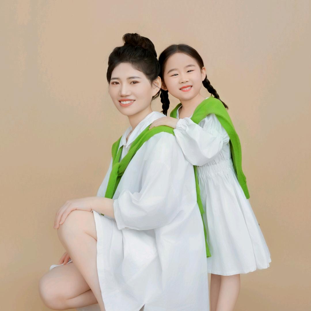 是熙熙吖