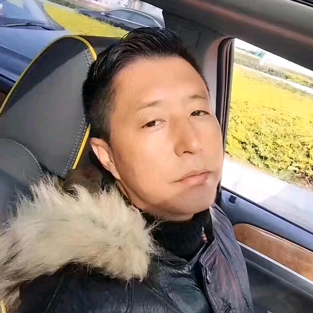 、