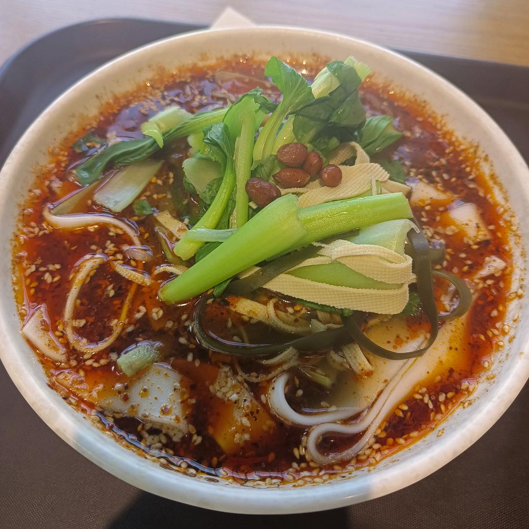 阿江的零食小卖部