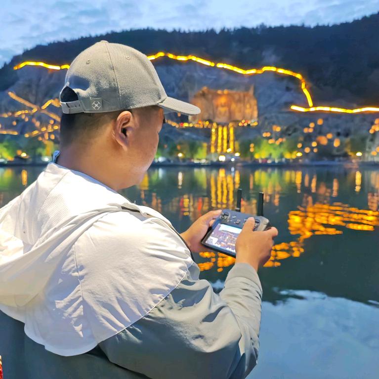 飞跃环游记