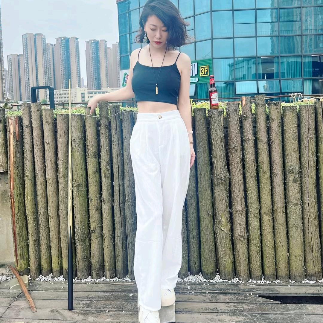 乐山🎱女王（未来版）