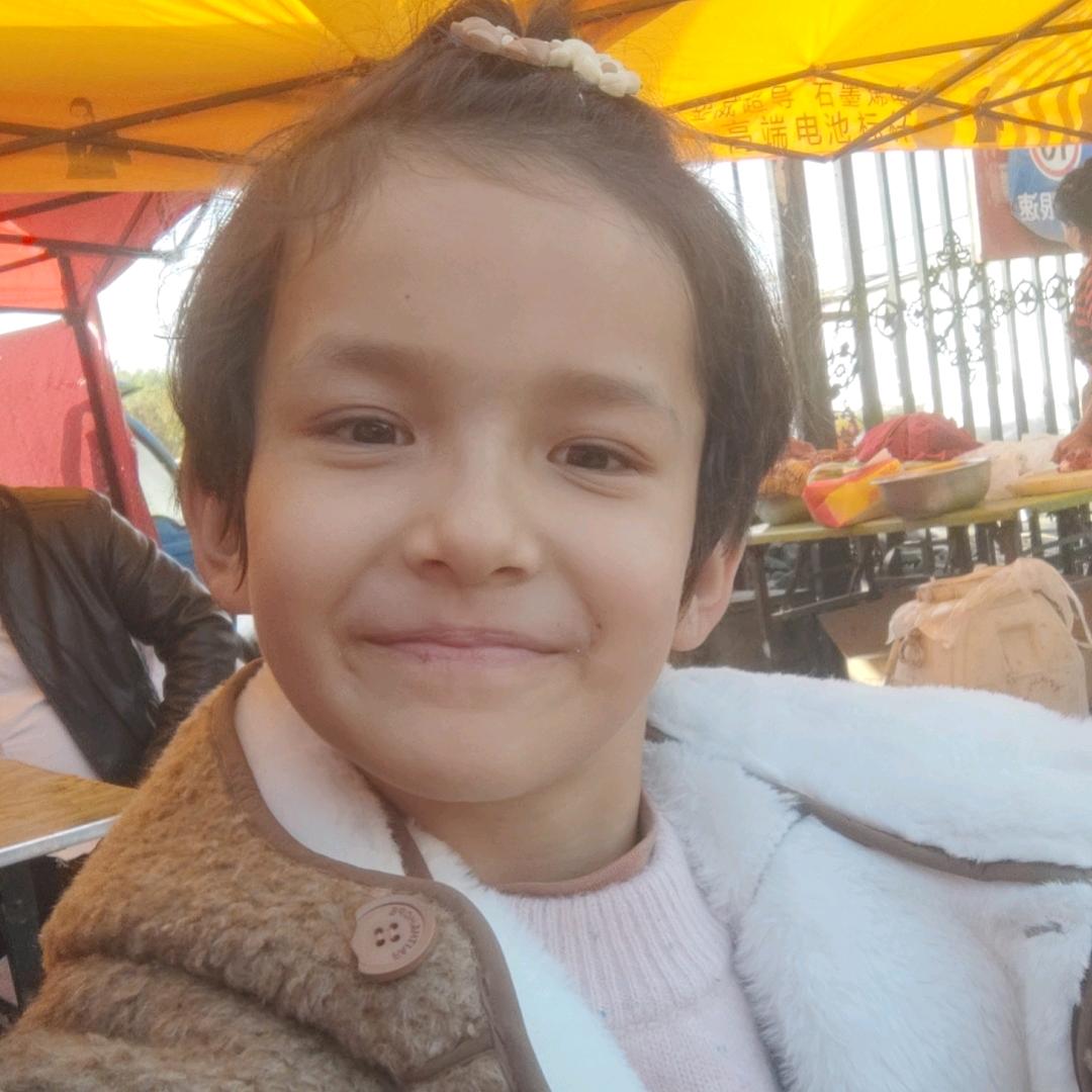 祖拜代，祖丽皮亚的朋友圈