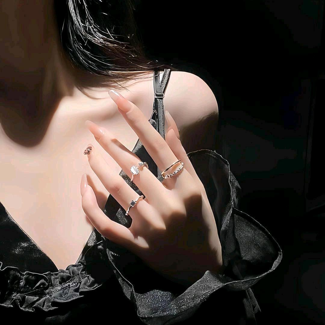 小芳。小芳，小啊芳。啊小