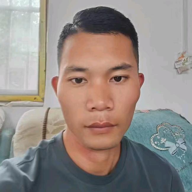 小黑