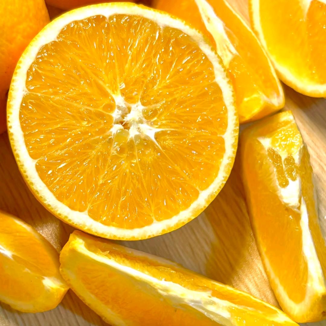 正宗赣南脐橙又甜又多汁（顺丰包邮）