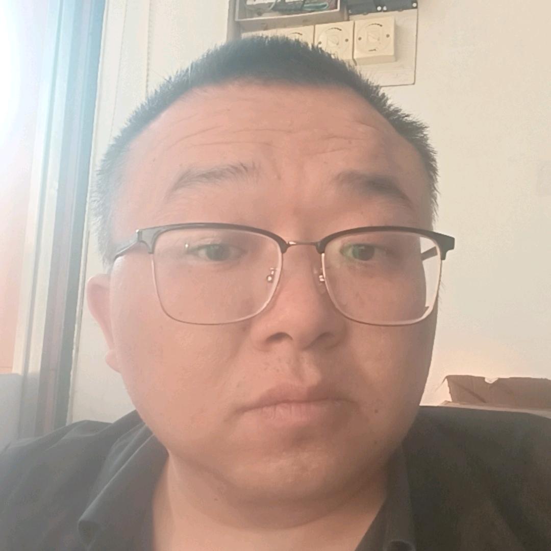 幸运的钵钵鸡
