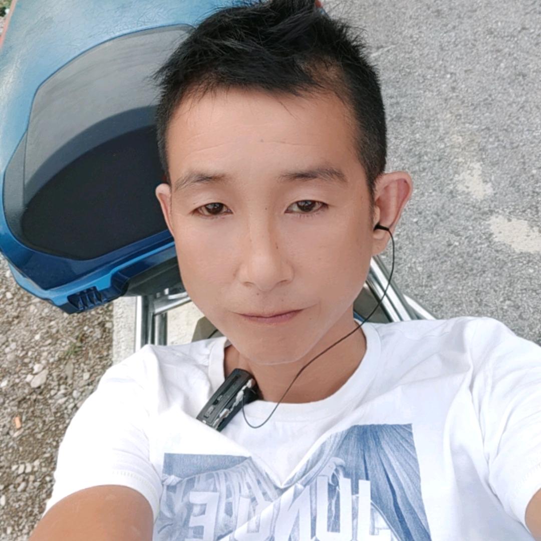 🙏烈酒敬余生🙏