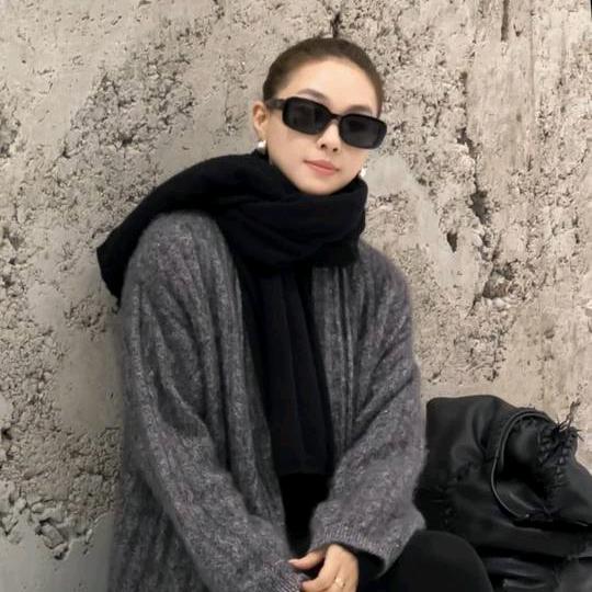 容雨（精致穿搭🎀）