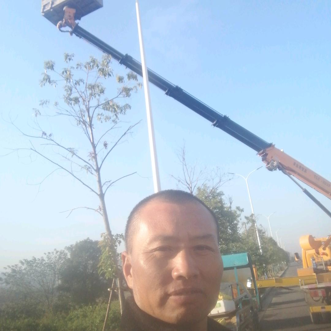 新干专业高空作业车出租刘祝文