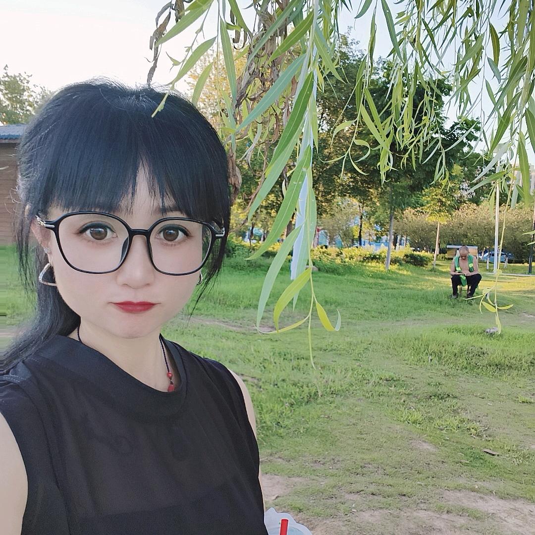 💋️丽🦋丽💋️