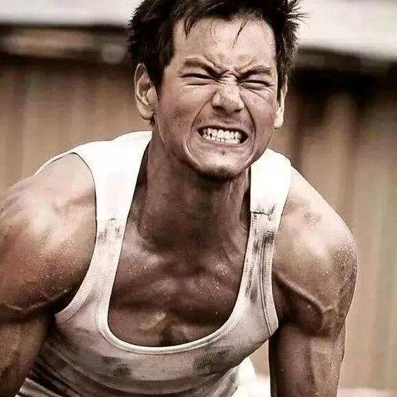 ྅肌肉发达♞山村老妖