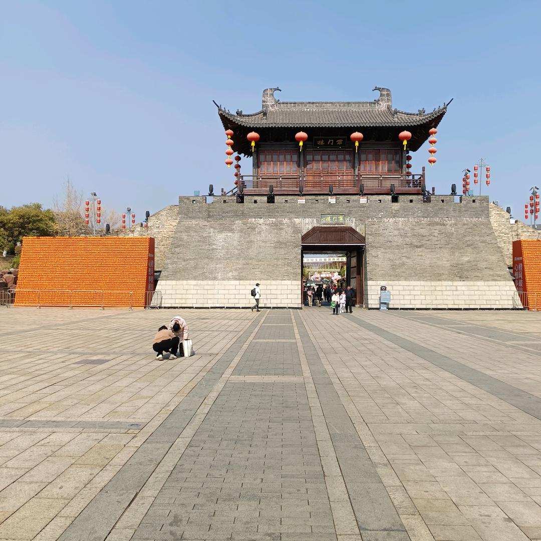 昌古脐橙也种，木地板也安装