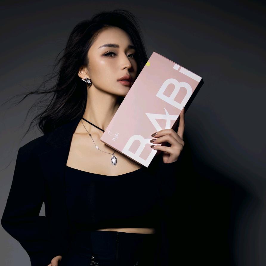 卡卡夫妇【人间清醒】