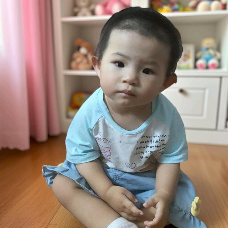 玥玥麻麻