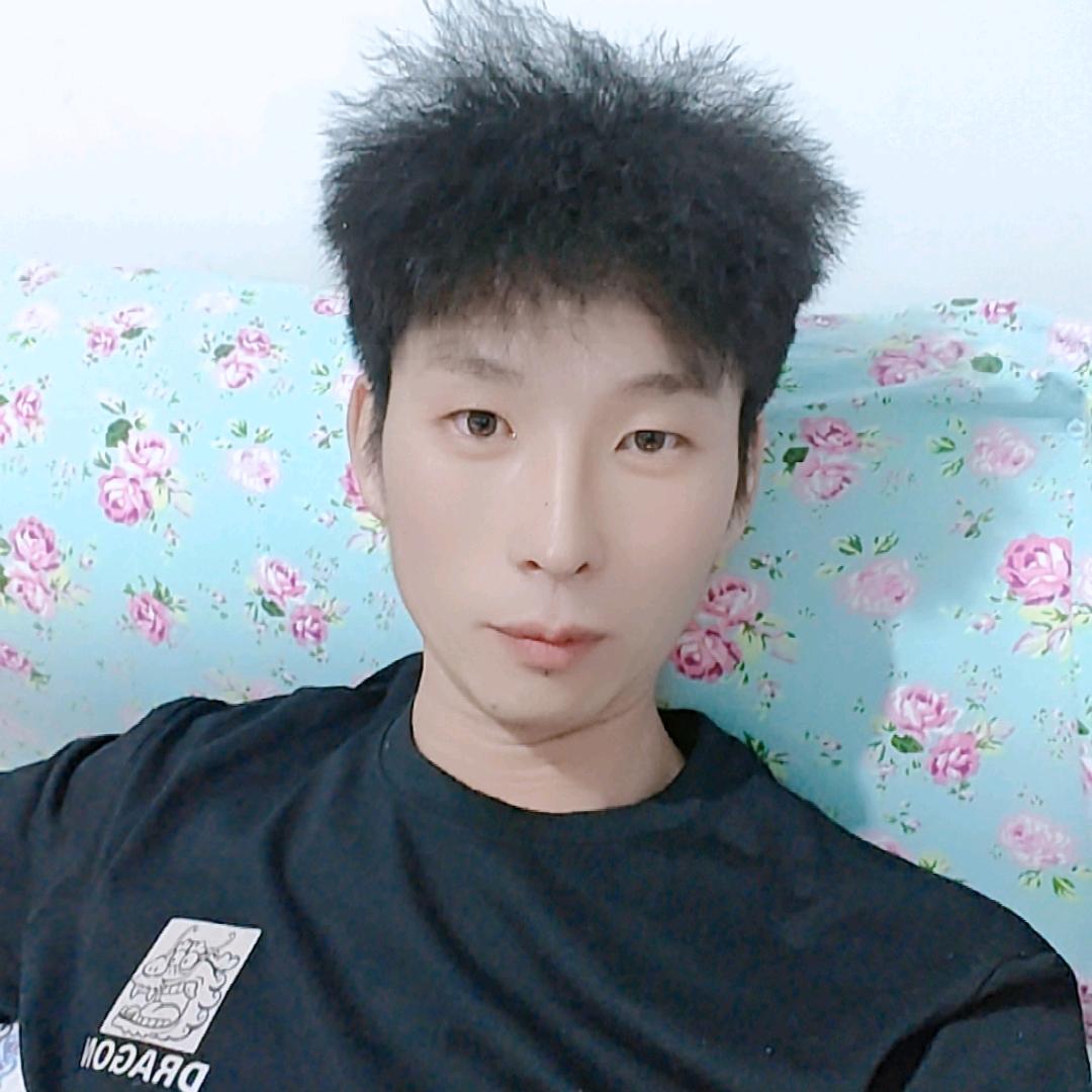 尛哥