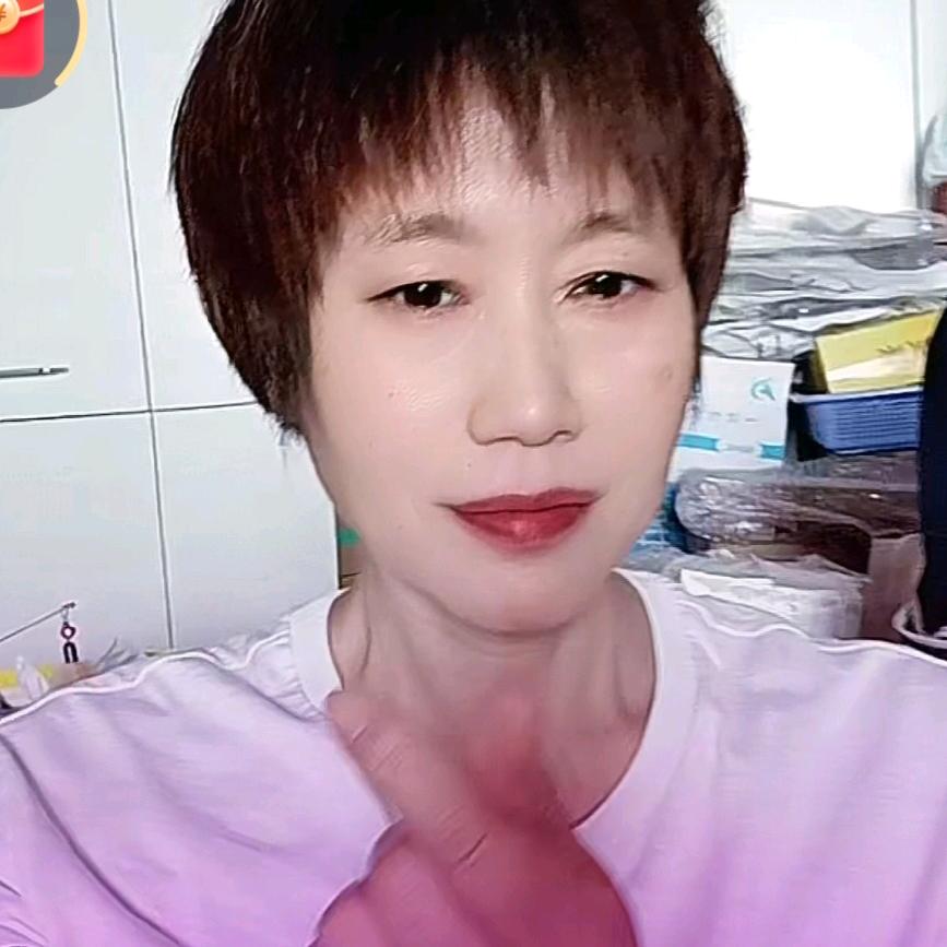 菲菲菲