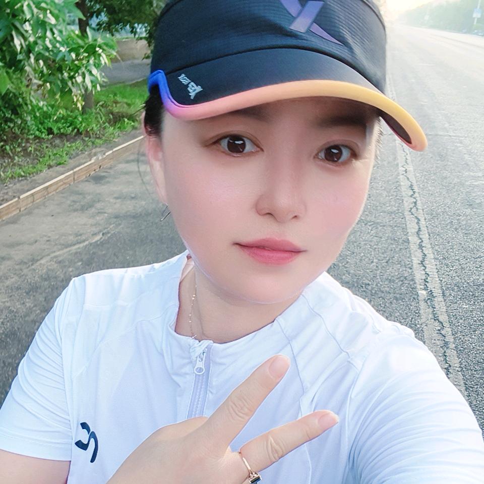 单肥肥吖（要减肥）❣️