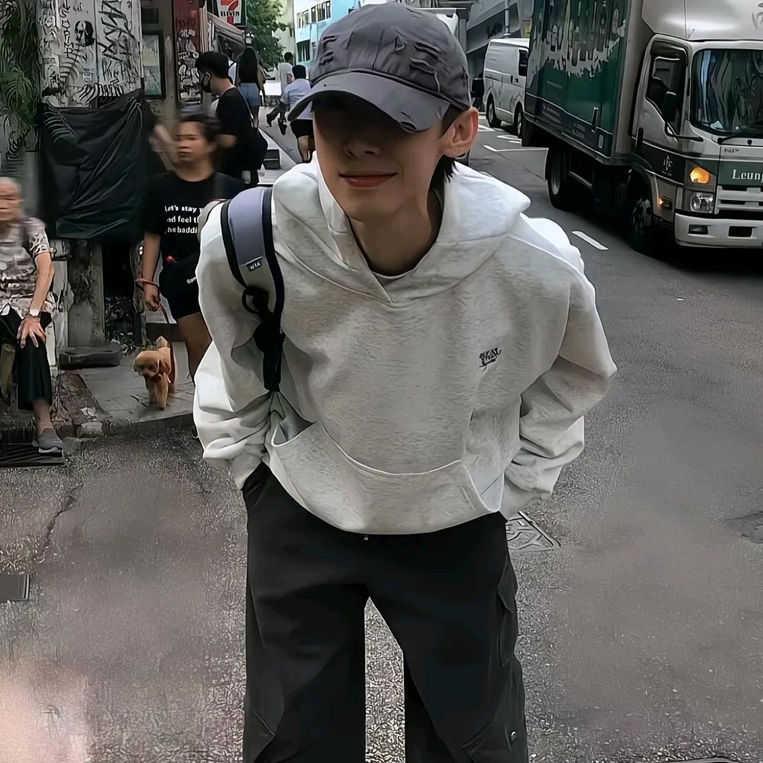 等