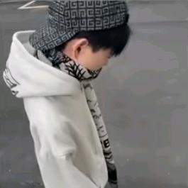 金比情坚/.⚜️