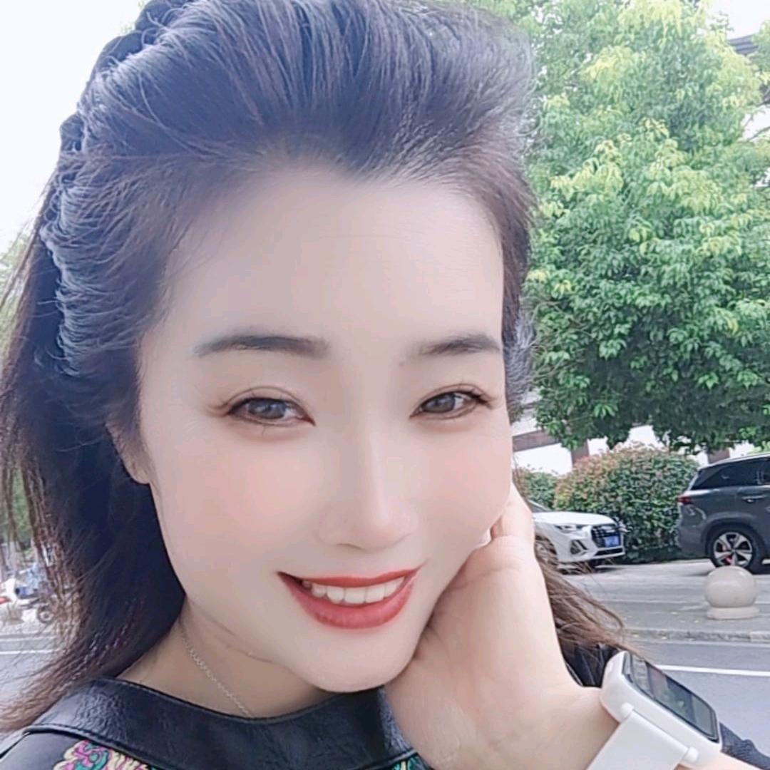 巧巧美发师🍀🍀