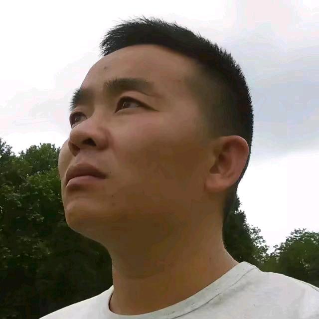 奔跑的云☁️