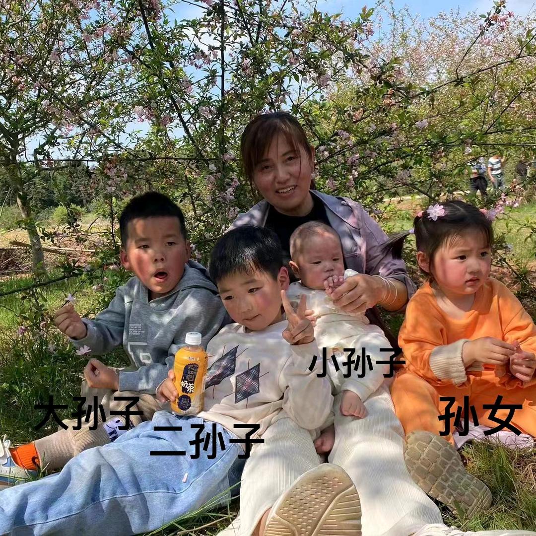 五彩缤纷（拒私聊，拒连赞）