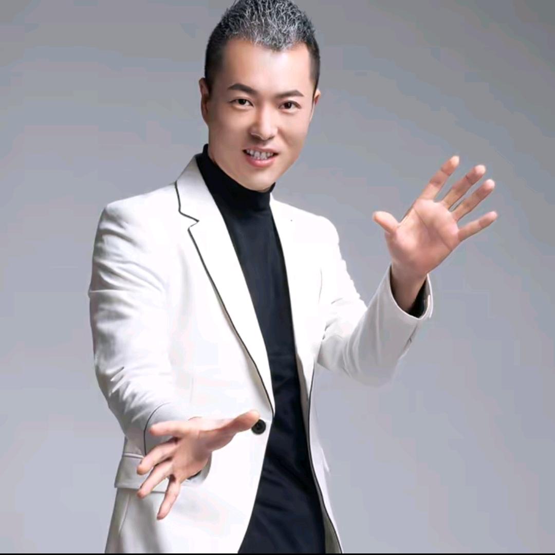 贵阳二小姐成都栖西里演出