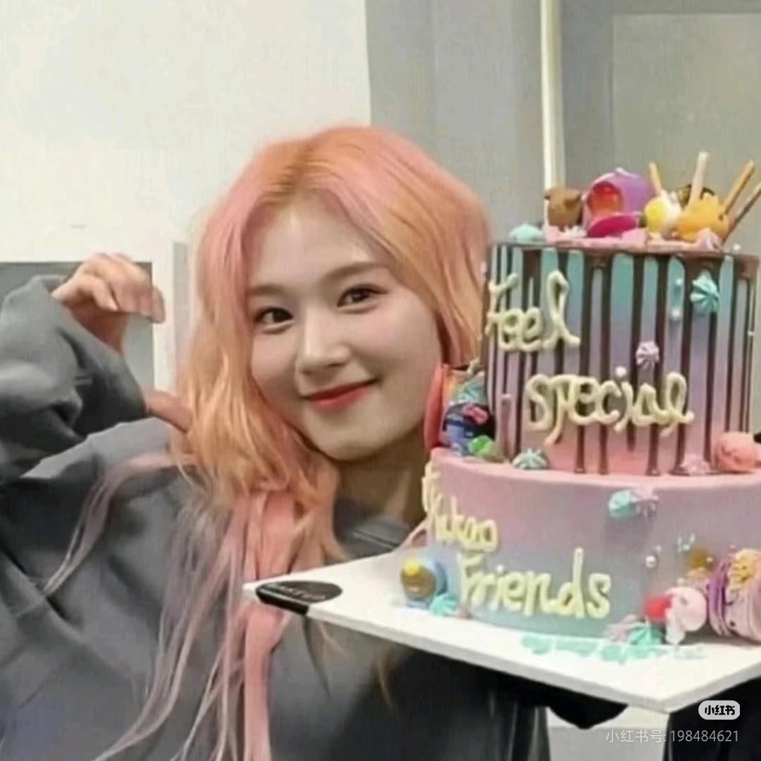 Nora（猪猪生日快乐）