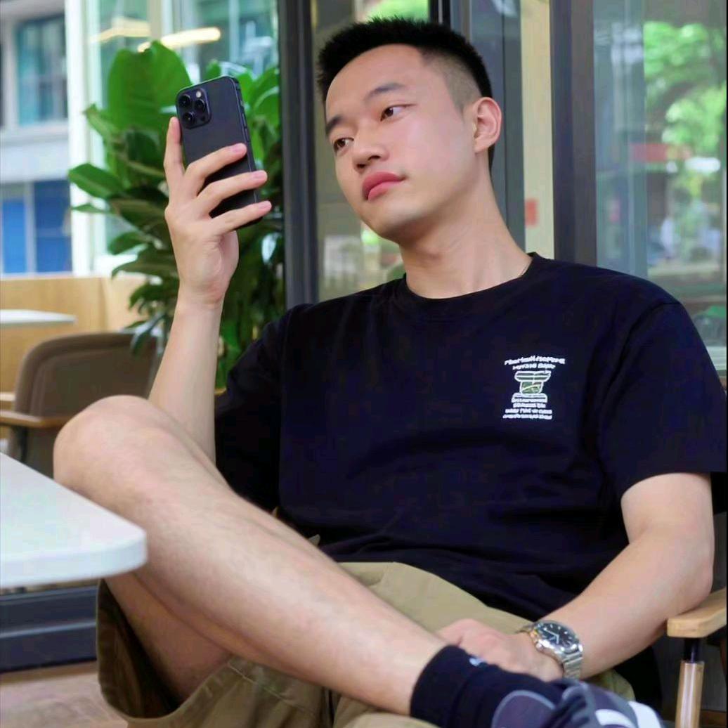 张騰单身