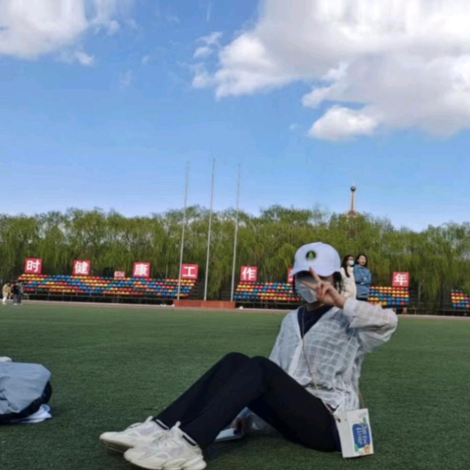 你猜zwq喜不喜欢吃鱼