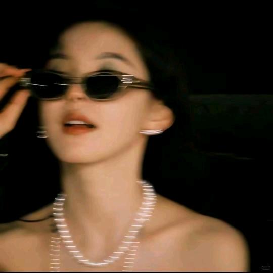 芳米👒👒🍑🍒