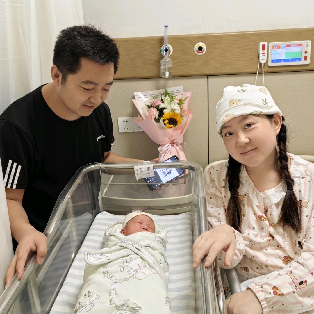 奶爸上线🤠