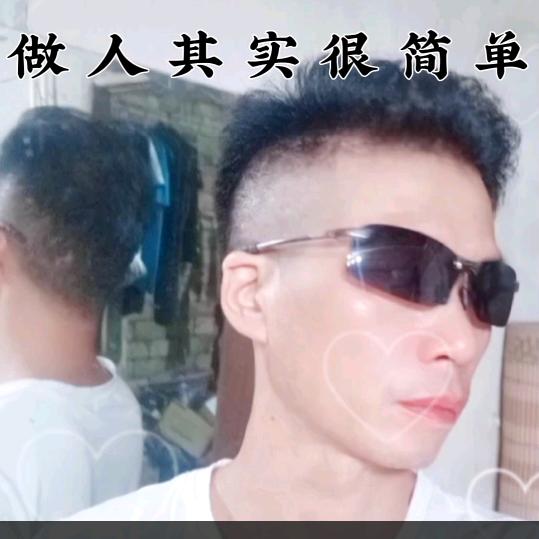 土特产黑哥