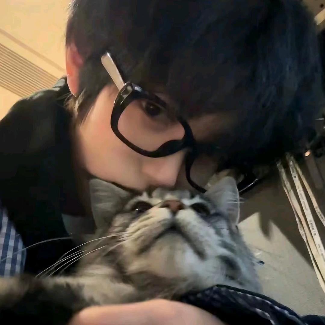 熙.