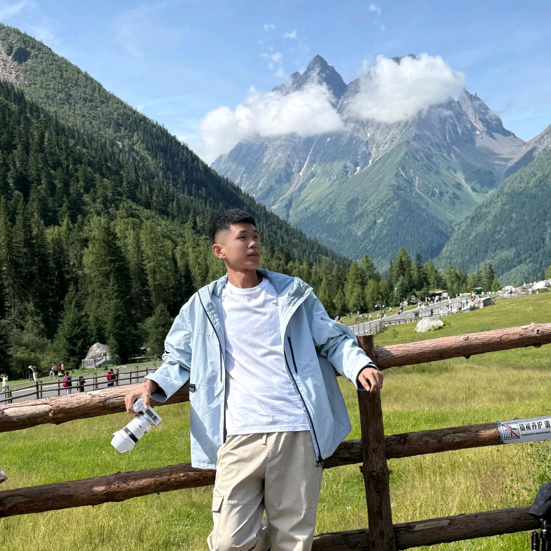 王鑫在家乡日常