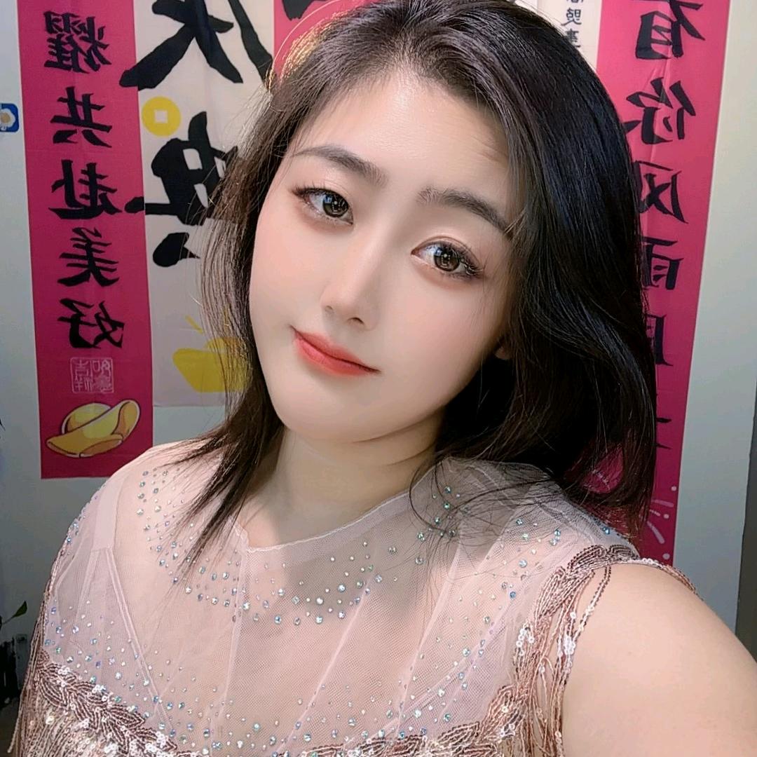 艳妮