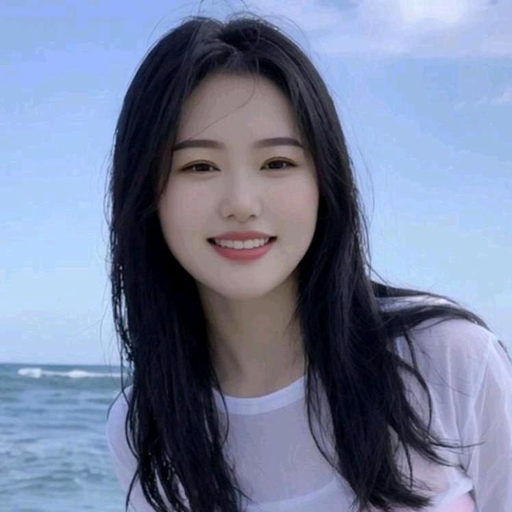阳光🫶女孩
