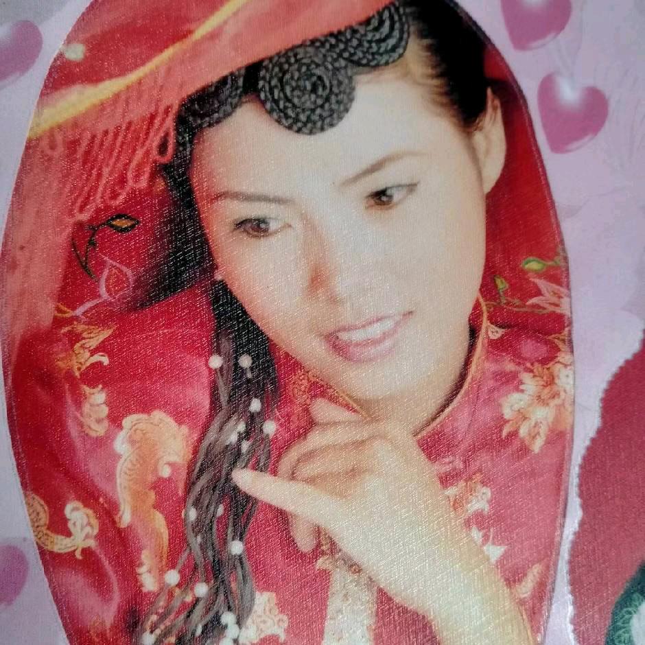 我是九妹，拒绝连赞。