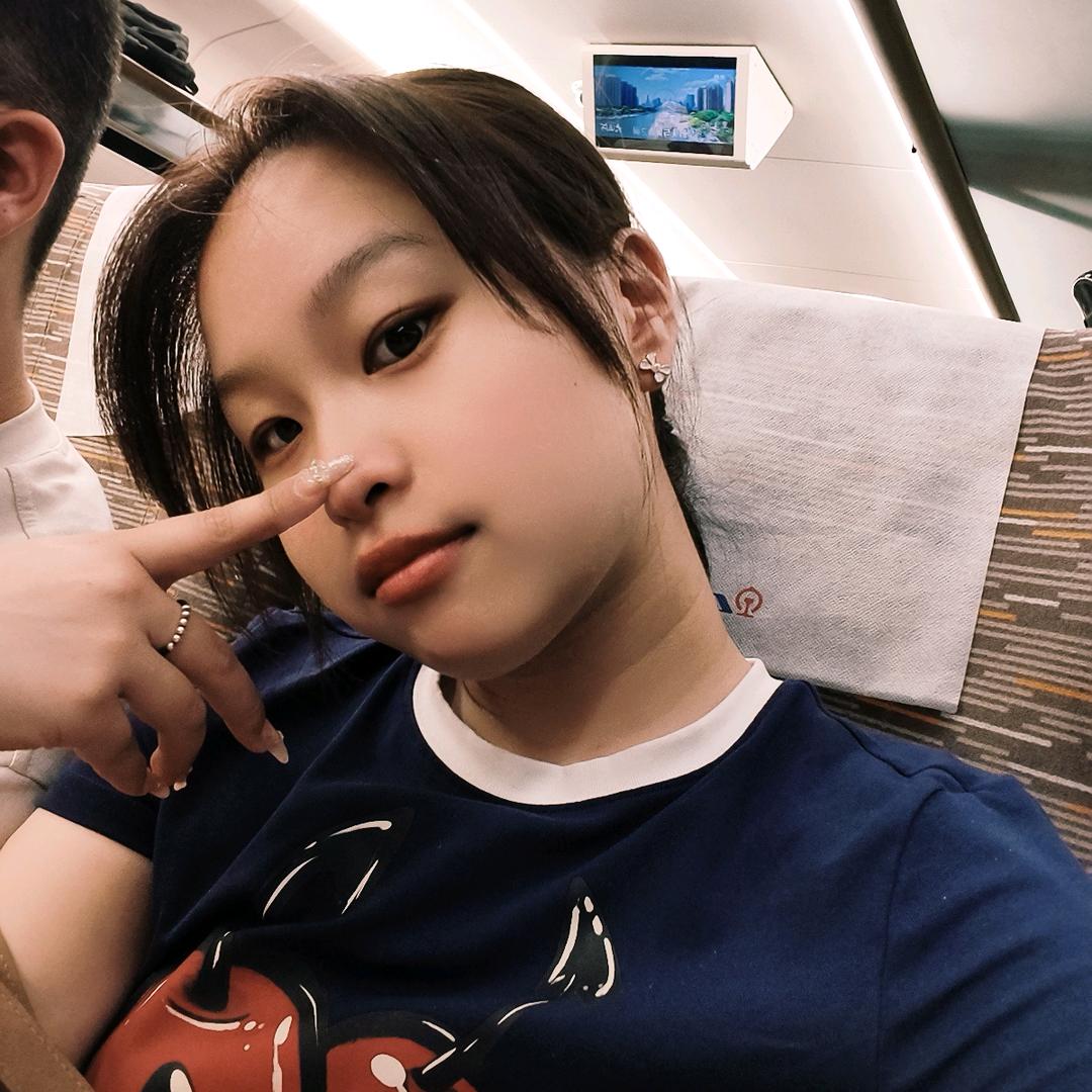 可爱多~🐰🍍