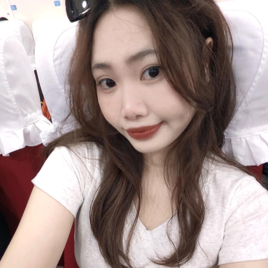 爱哭的榴莲包