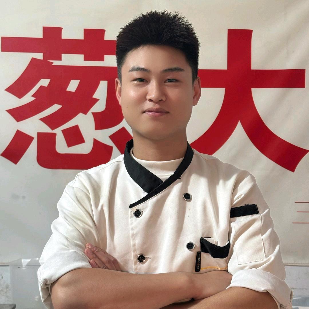 香葱大饼创始人阿强
