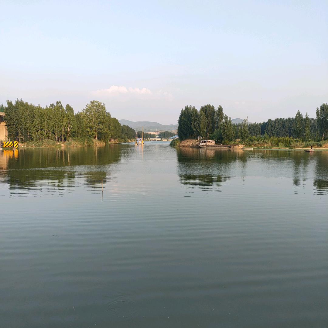 微山湖边小村庄