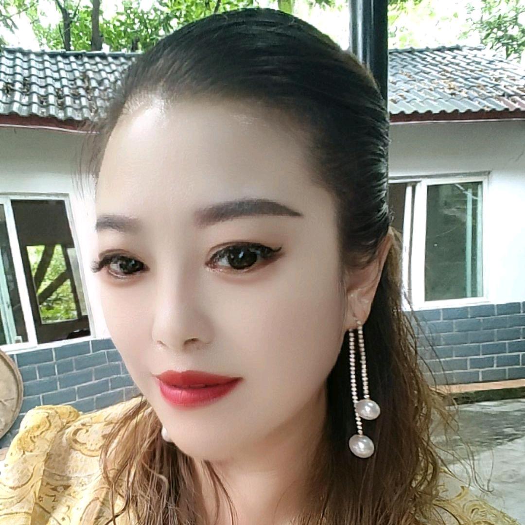 嫣然一笑直播聊天