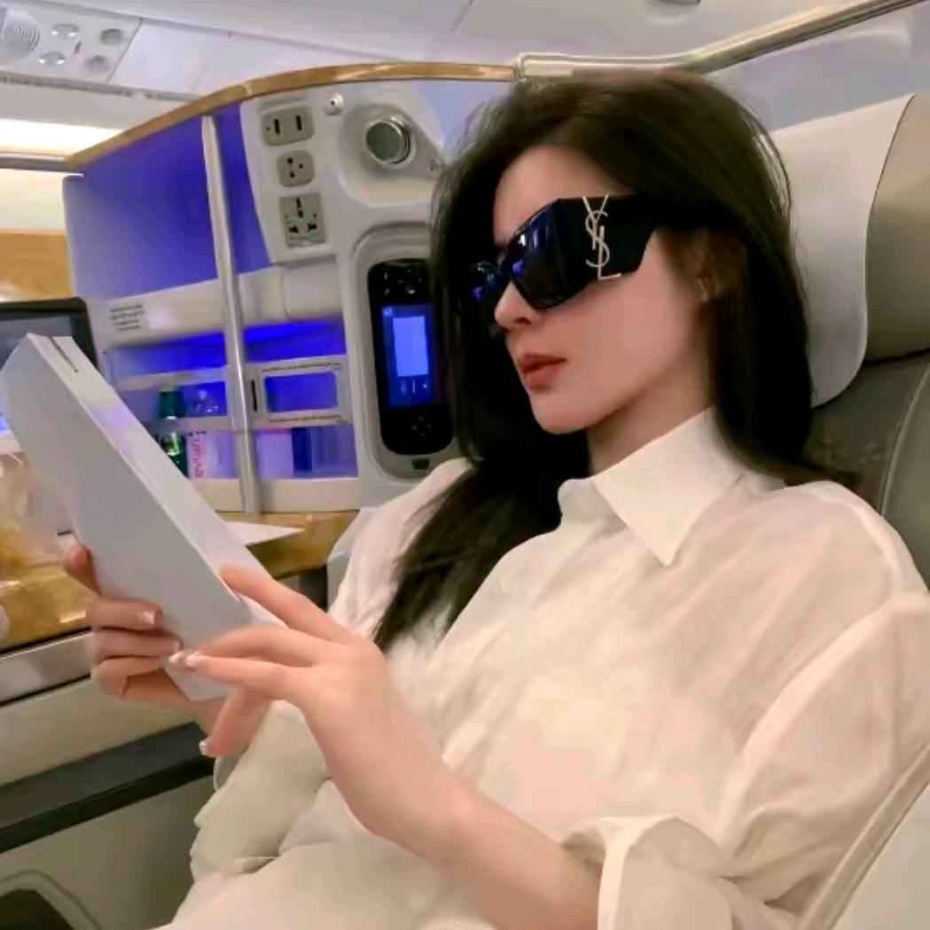 啊双ASFO·甄选衣橱