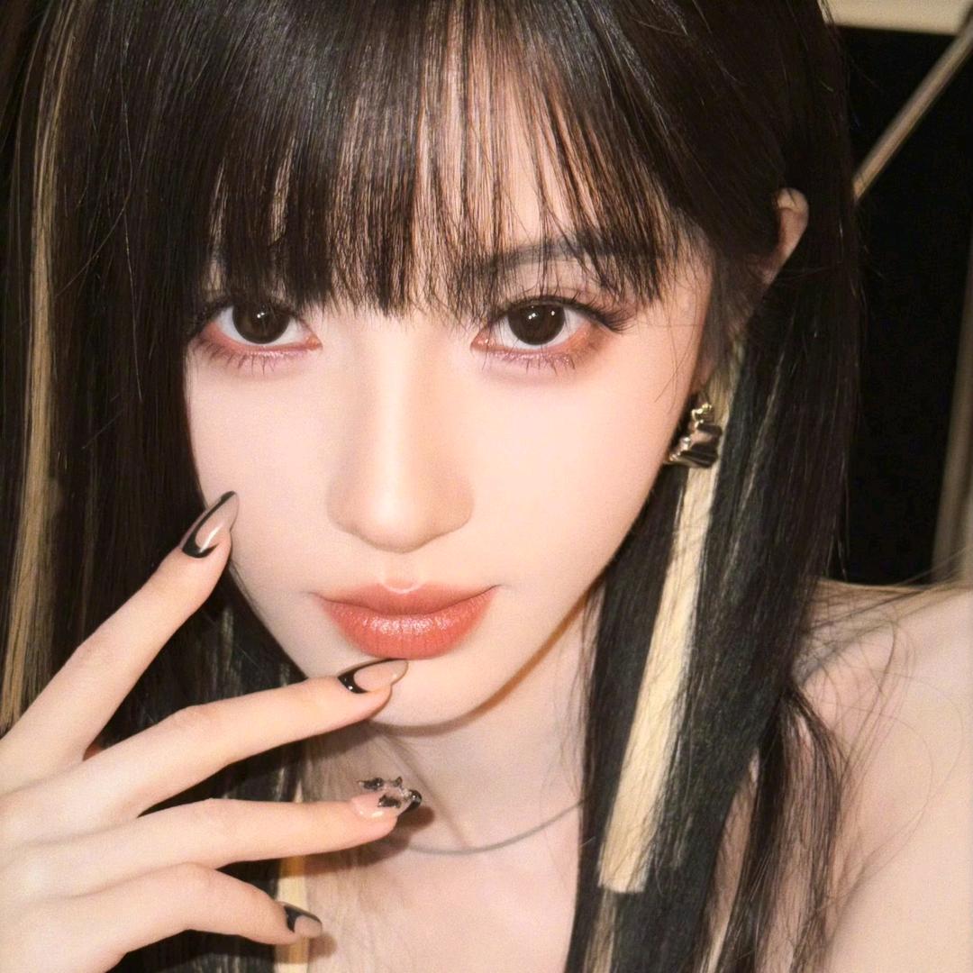 性感母蟑螂